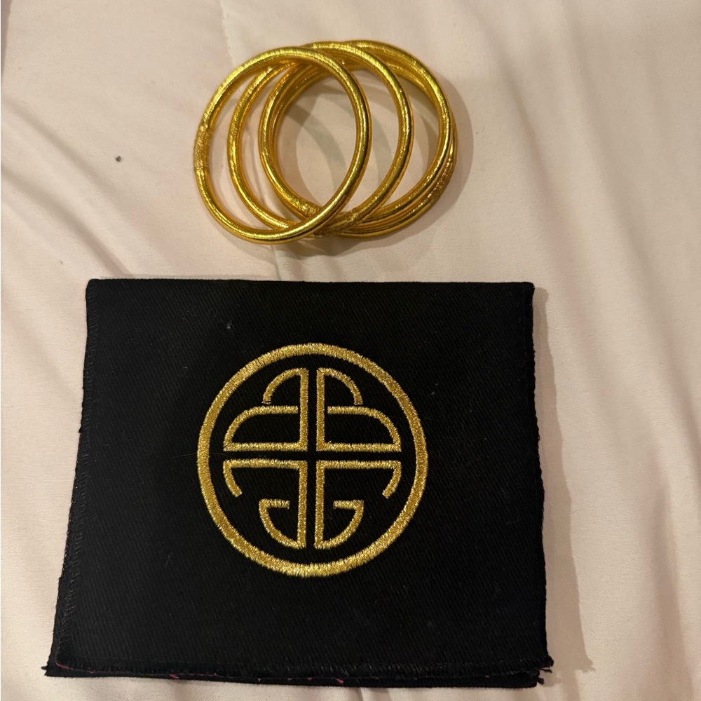 Elegant Gold Bangle Set